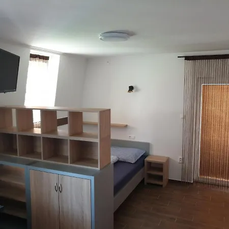 U Zbojnika Zabojnika *